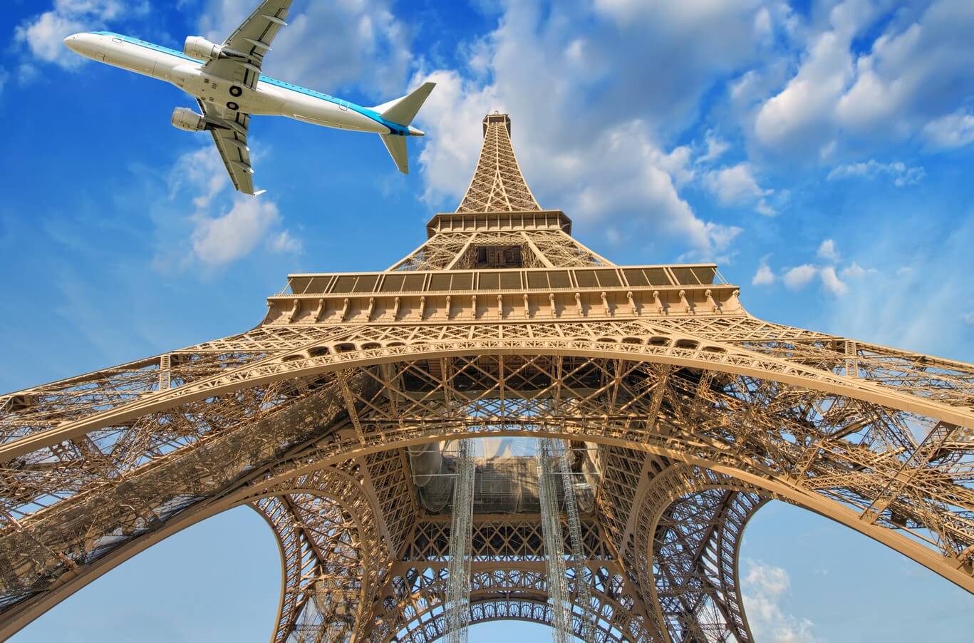 wycieczka do paryża 4 dni samolotem